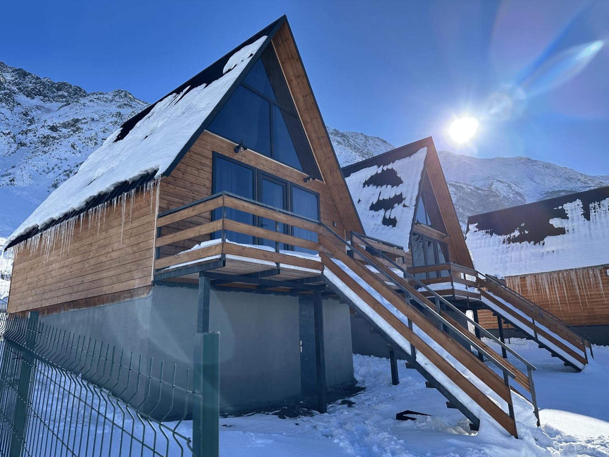 A&B Cottages Kazbegi Exterior foto
