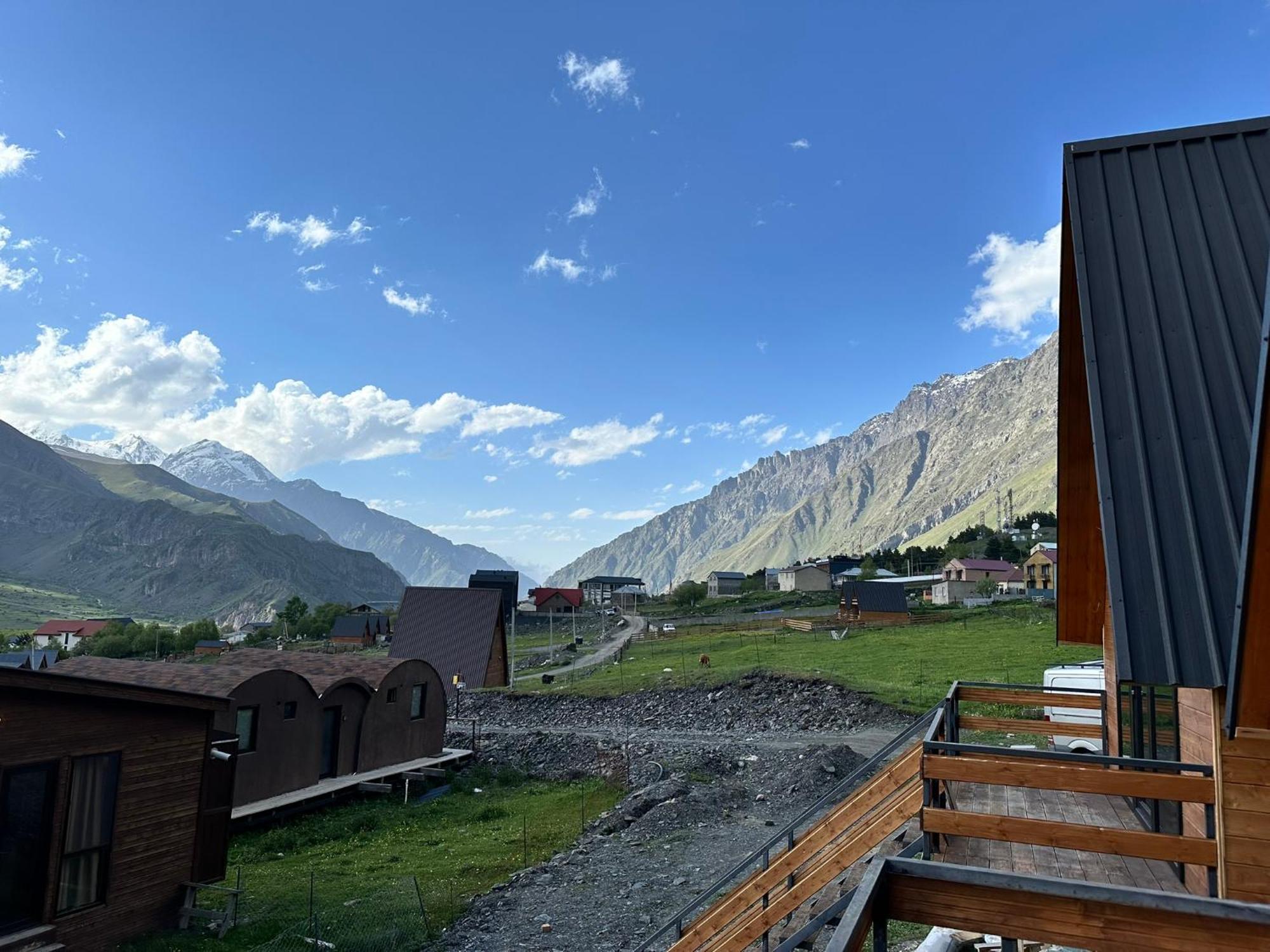 A&B Cottages Kazbegi Exterior foto